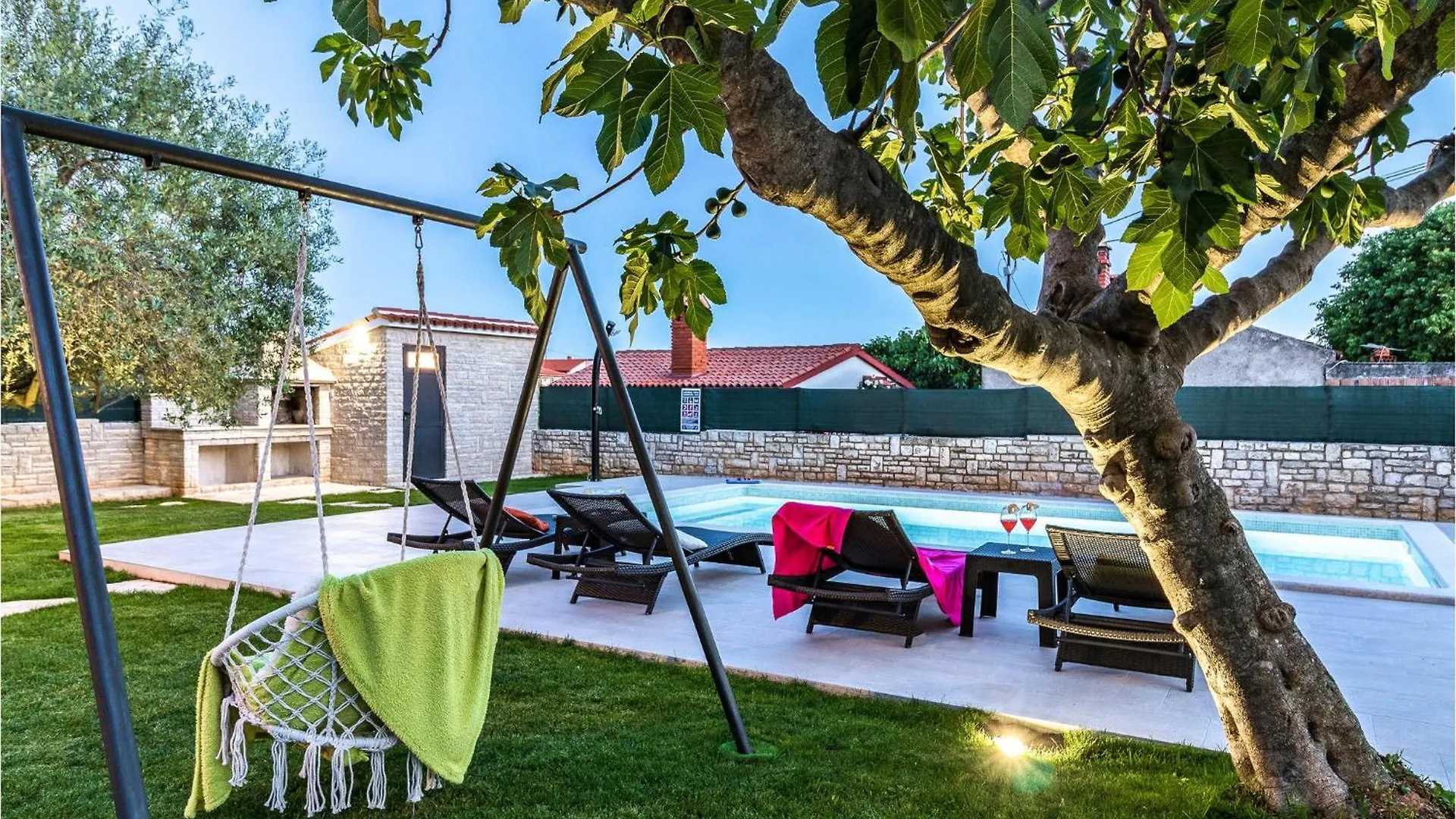 Gorgeous Home In Galizana With Kitchen Holiday home