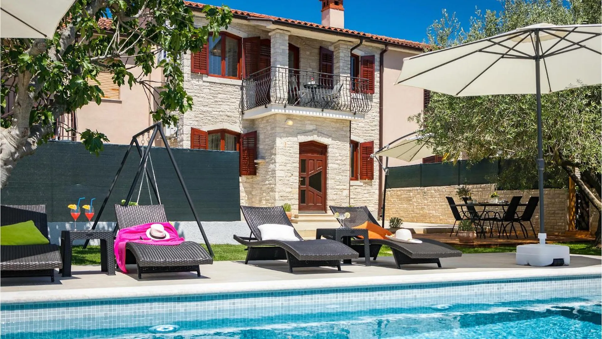 Holiday home Gorgeous Home In Galizana With Kitchen