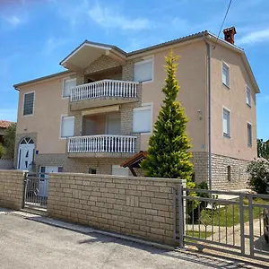Ban Apartment